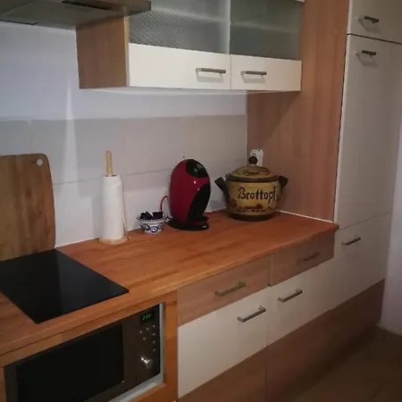 Fewo Hopfen Lägenhet *